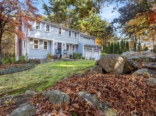 37 Pioneer Rd, Hingham, MA 02043