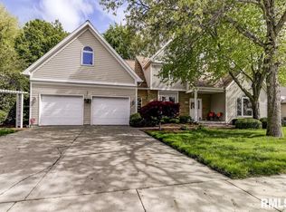 2913 Cider Mill Ln, Springfield, IL 62702