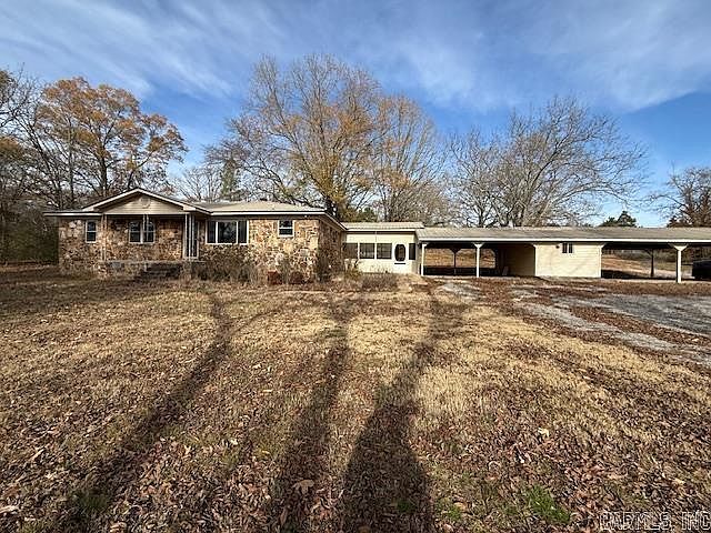 1st image of 2389 Newport Rd