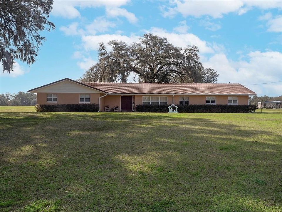 1st image of 7640 SE 135th St