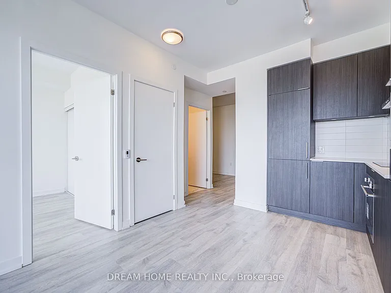 7 Golden Lion Hts #N1602 — Photo 13
