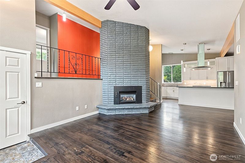 3rd image of 21207 S 97th Place