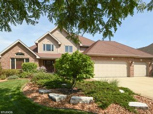 10918 Moose Ln, Orland Park, IL 60467