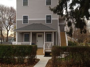 2 Aiken Ave, Danbury, CT 06811