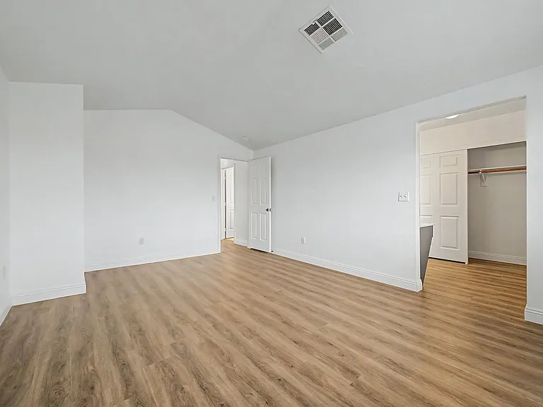 7417 Fort Wilkins Dr — Photo 15