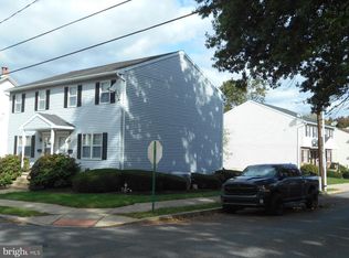 250 S Sterley St, Reading, PA 19607