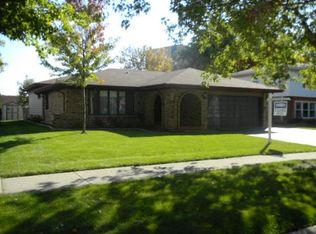 18409 California Ave, Homewood, IL 60430