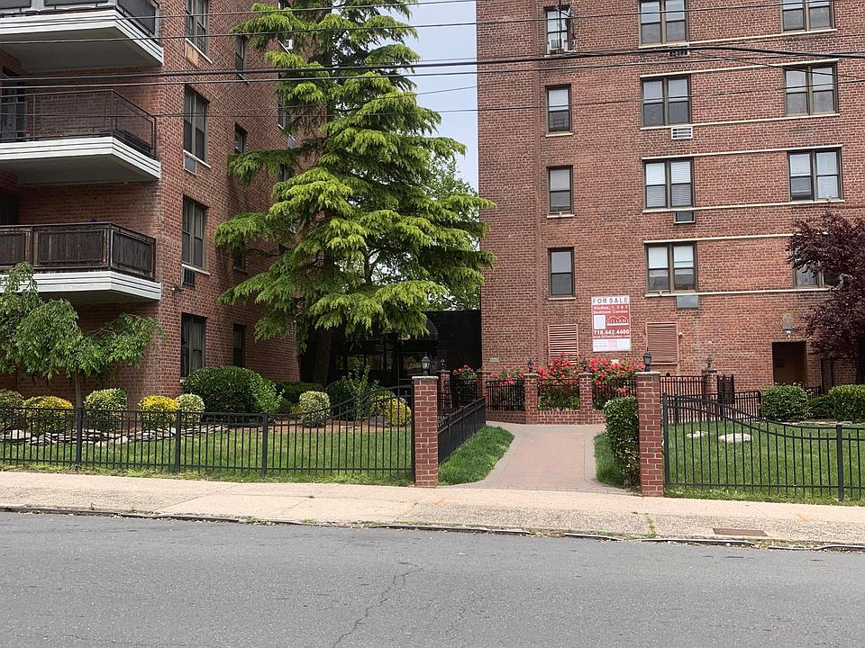 1st image of 145 Lincoln Ave APT 2D