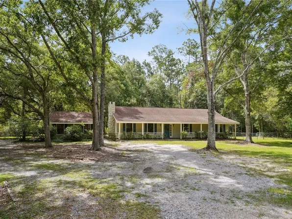 205 Acadian Cir, Slidell, LA 70460