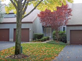 27 Bellgrove Dr, Mahwah, NJ 07430