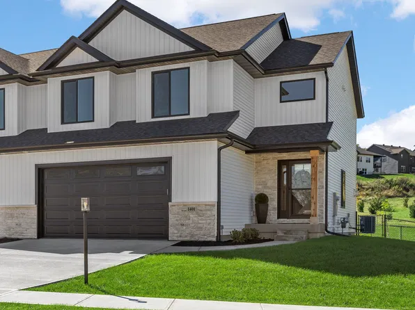 1401 Legend Dr, Tiffin, IA 52340