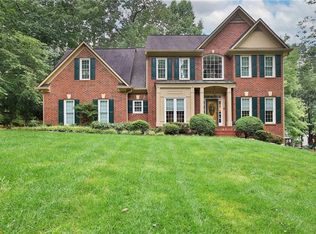 1860 Habersham Gate Dr, Cumming, GA 30041