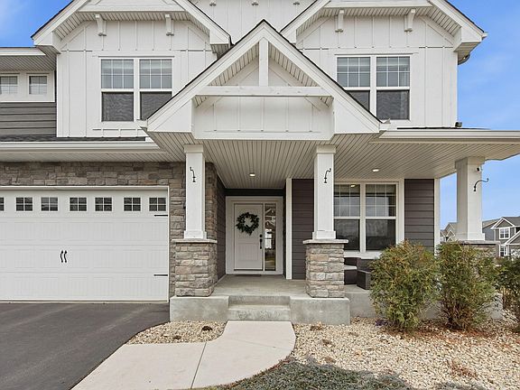 4th image of 6675 Carriage Way