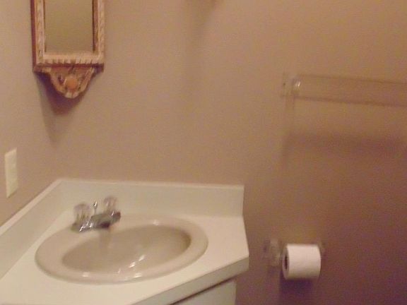 4th image of 733 Montvue Dr