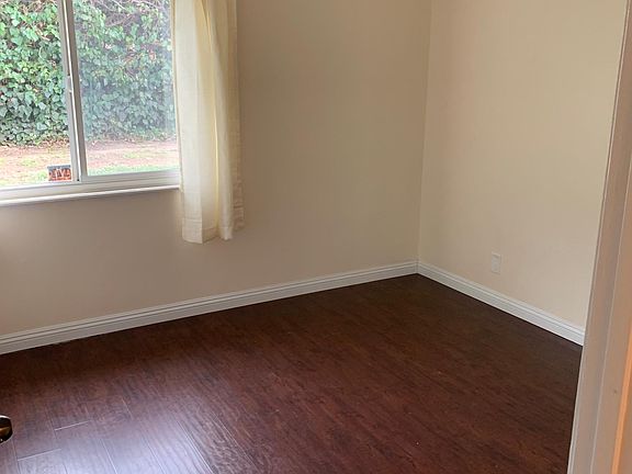 5th image of 2582 Cathy Ave