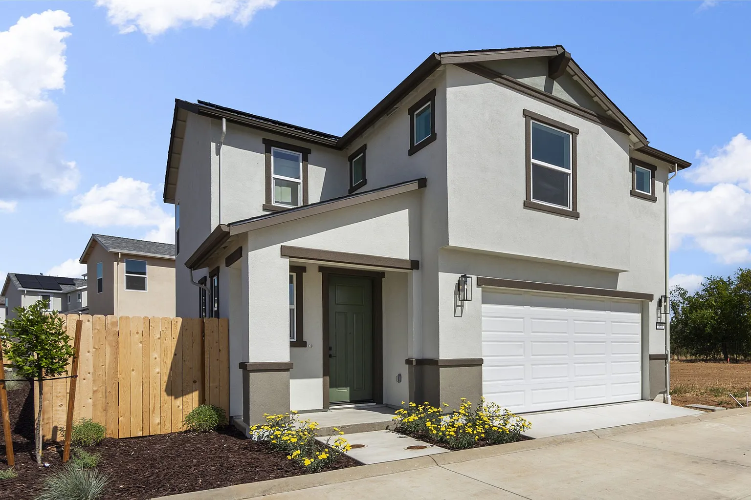 868 Pecan Tree Ln photo 1