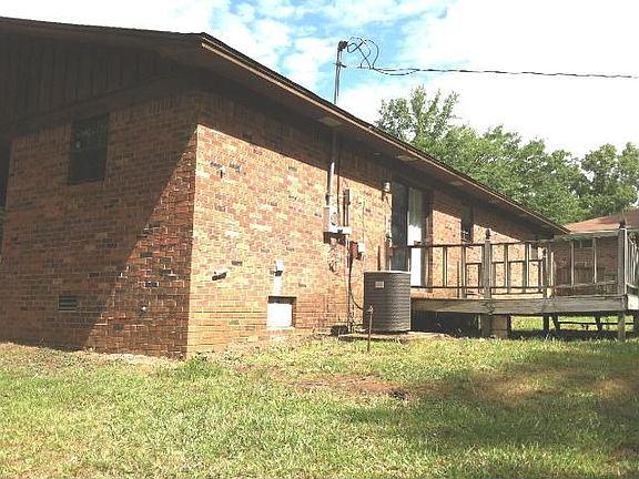 2nd image of 102 W Wheeler Dr