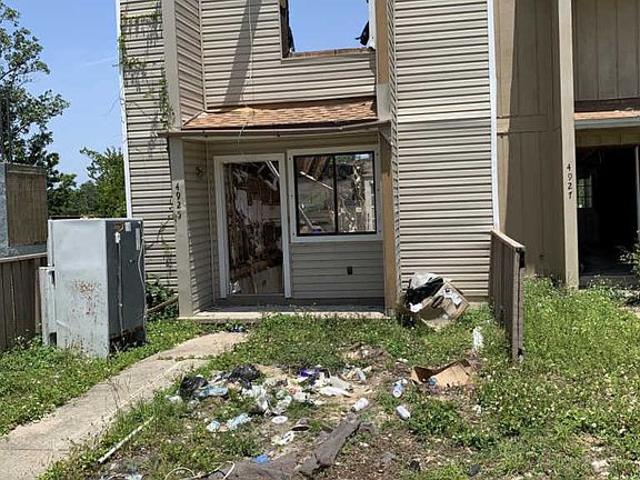 5th image of 4931 S Lakewood Dr
