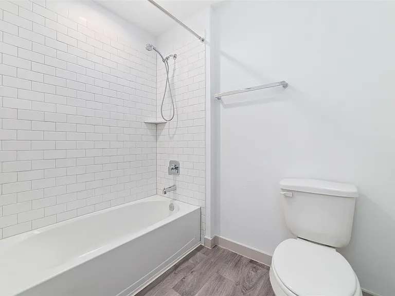 1722 Windway Ct — Photo 25