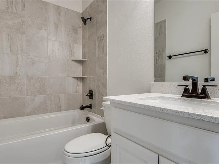 7128 Huckleberry Dr — Photo 16