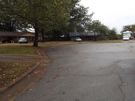 5th image of 3510 Woodmont Cv