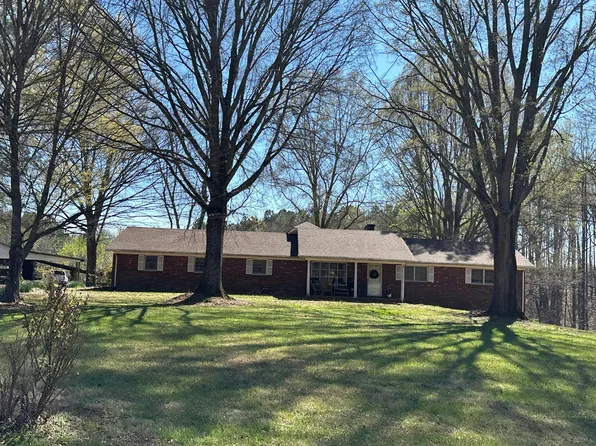 3005 Forbush Rd, East Bend, NC 27018