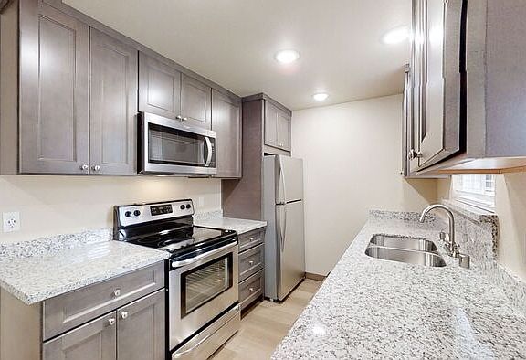 2nd image of 17008 8th Ave E