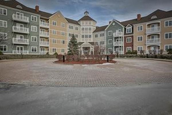 1st image of 6 Woodman Way Unit 113