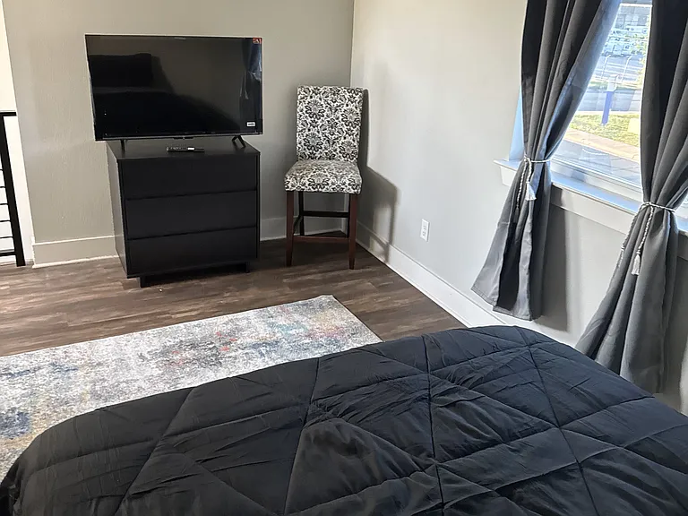 7315 Bennett Ave #1 — Photo 48