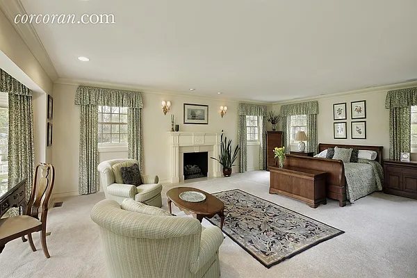 Rented by Corcoran | media 21