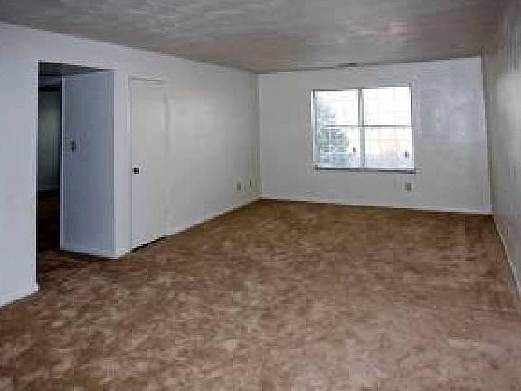 5th image of 4930 Pleasant Ave APT 301