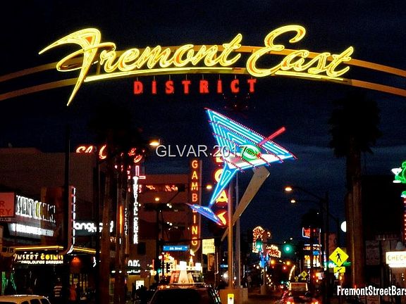 4th image of 1919 Fremont St APT 107