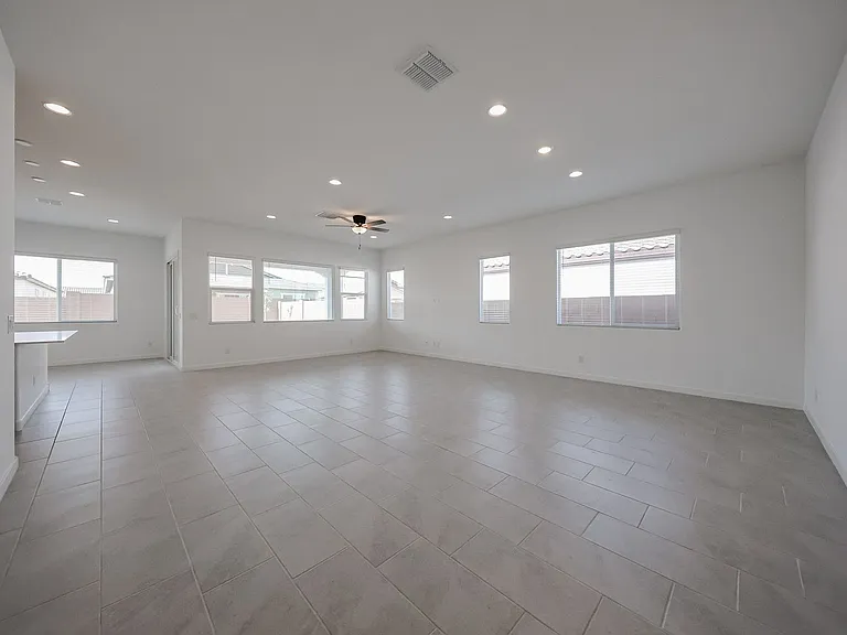 7850 W Hide Trl — Photo 17