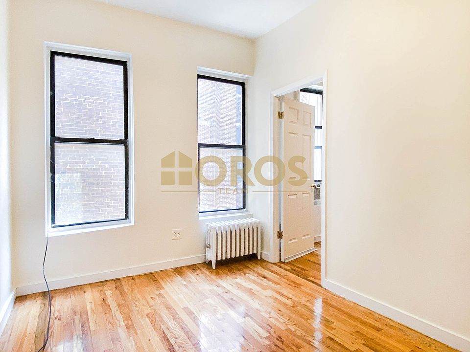 1st image of 700 E 9th St APT 14