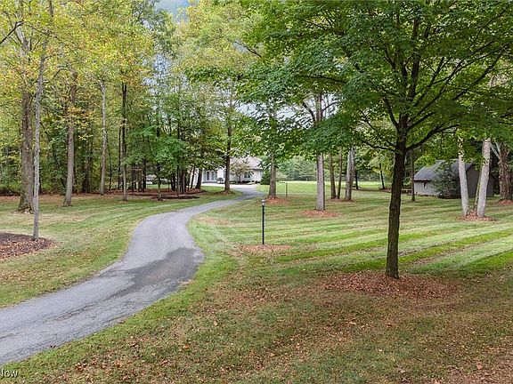 2nd image of 6323 Brynwood Dr