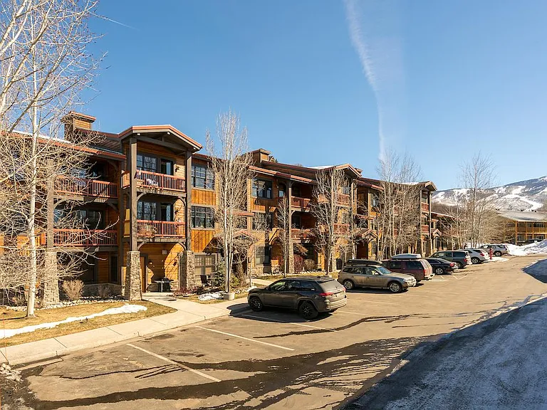 580 Anglers Dr #302 — Photo 6