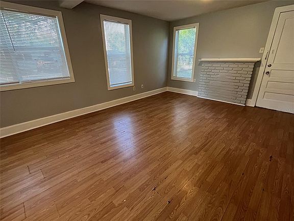 2nd image of 313 S Palm Ave