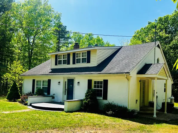 753 Union Hill Rd, Buckingham, VA 23921