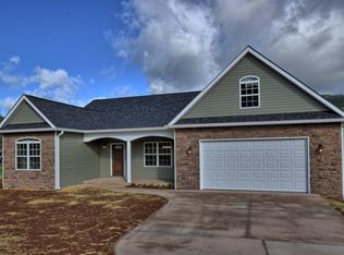 101 Old Farm Rd, Erwin, TN 37650