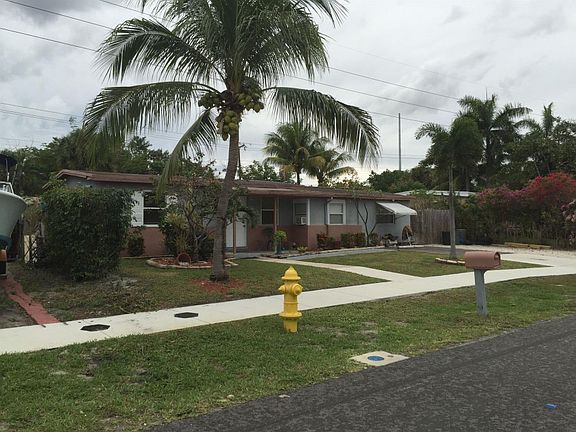 2nd image of 4887 NE 14th Ave