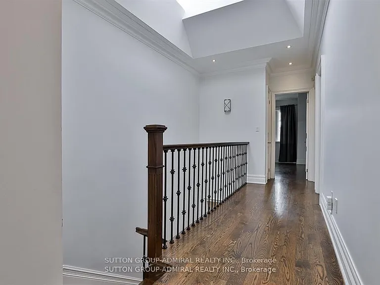 183 Douglas Ave — Photo 10