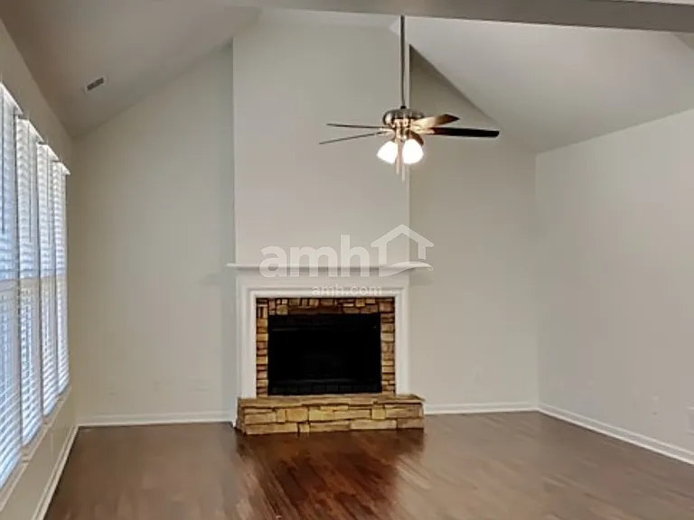 4282 Moccasin Trl — Photo 8