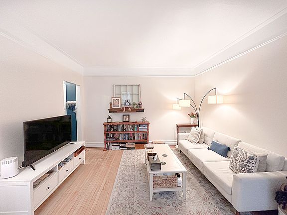 3rd image of 83-15 116th St Unit 3D
