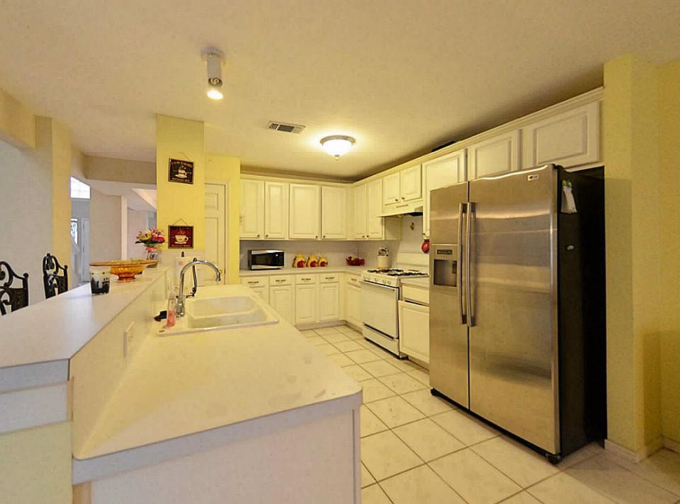 Lots of Counter Space in the Kitchen