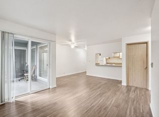 University Court Apartments, Seattle, WA 98105