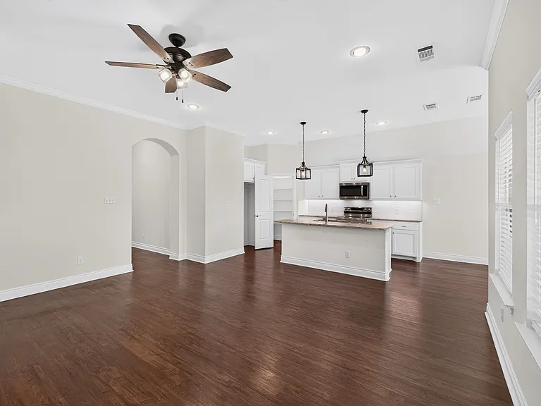 8507 Christie Ln — Photo 7