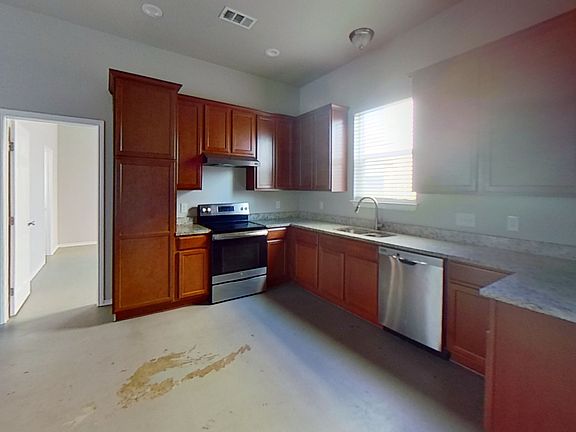 4th image of 1308 Hausman Dr #1