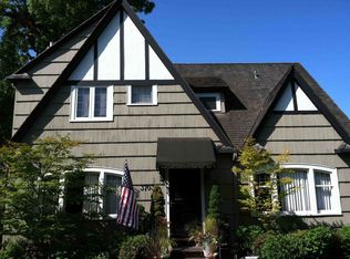 3703 43rd Ave NE, Seattle, WA 98105