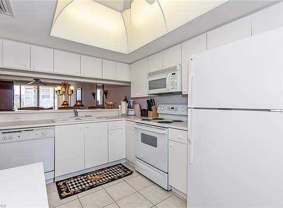 3rd image of 19870 Breckenridge Dr Unit 205