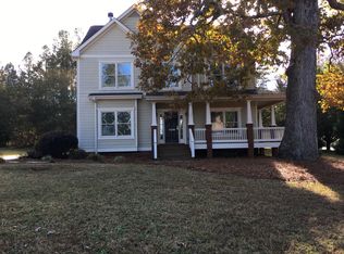 1200 Pete Dickens Rd, Bogart, GA 30622